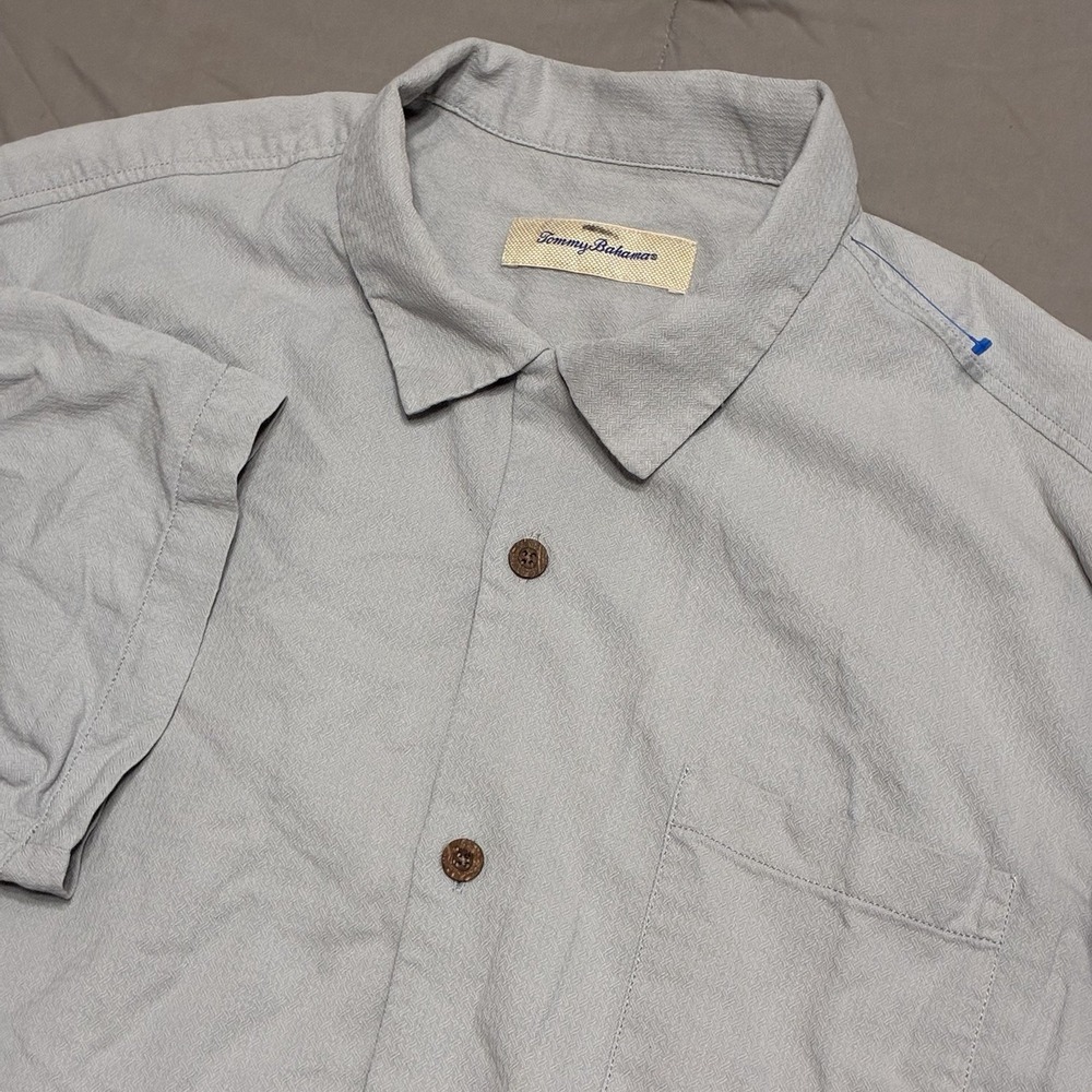 Tommy Bahama Silk Shirt Mens XL Button Up Short Sleeve Shirt Cream Textured